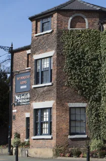 Wynnstay Arms, Ruabon